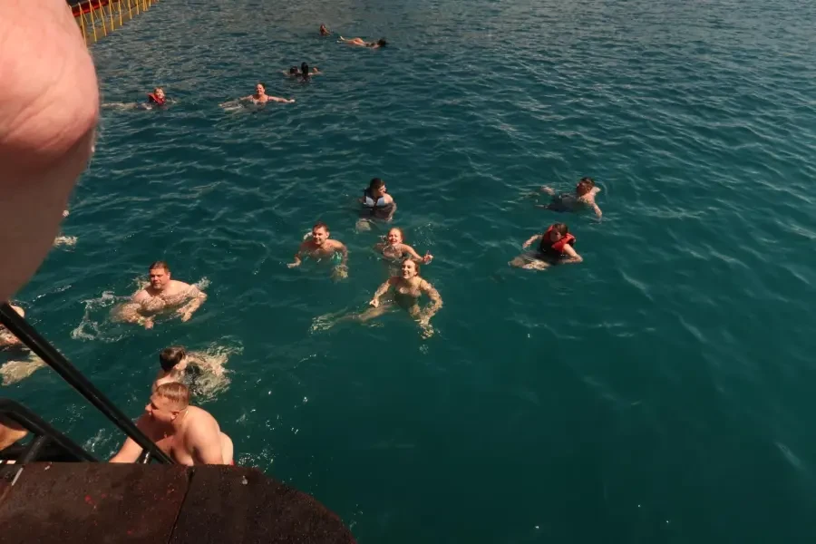 Alanya Pirate Boat Tour with Unlimited Soft Drinks