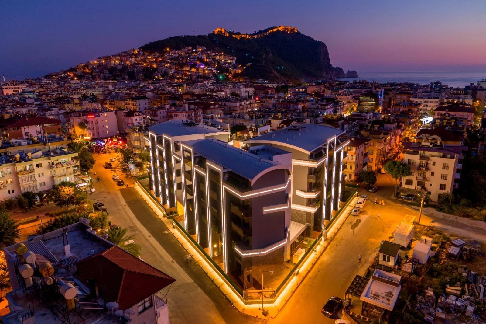 2+1 Apartment for Rent - C Lounge (No. C 25) | Alanya Kleopatra Beach