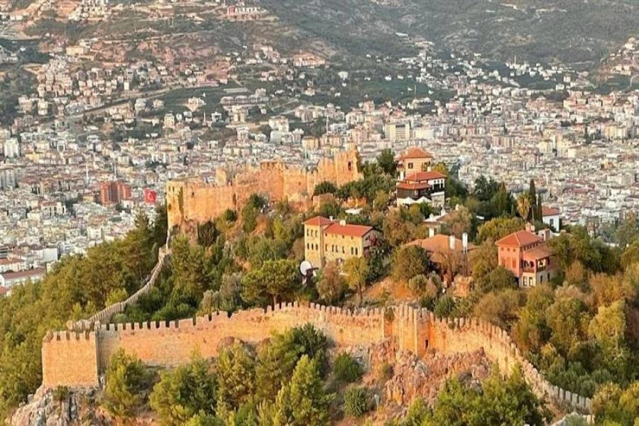 Full Day Alanya City Tour, Boat Trip, and Cleopatra Cable Car Visit