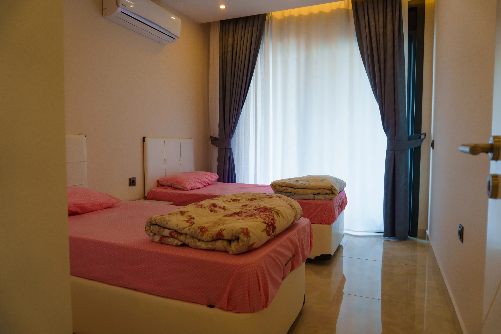 2+1 Apartment for Rent - Konak Tower (No. 46) | Mahmutlar