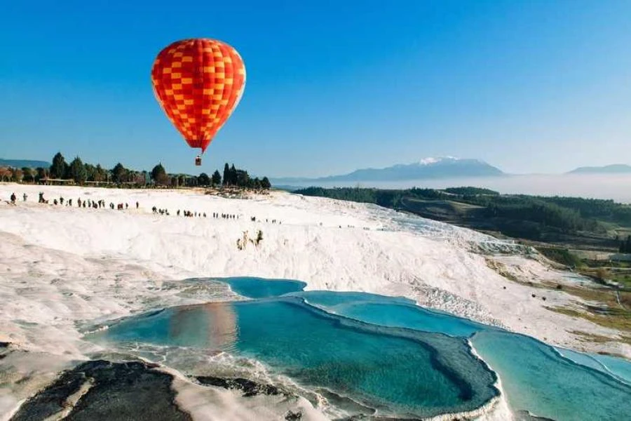 Pamukkale and Salda Lake Tour from Alanya