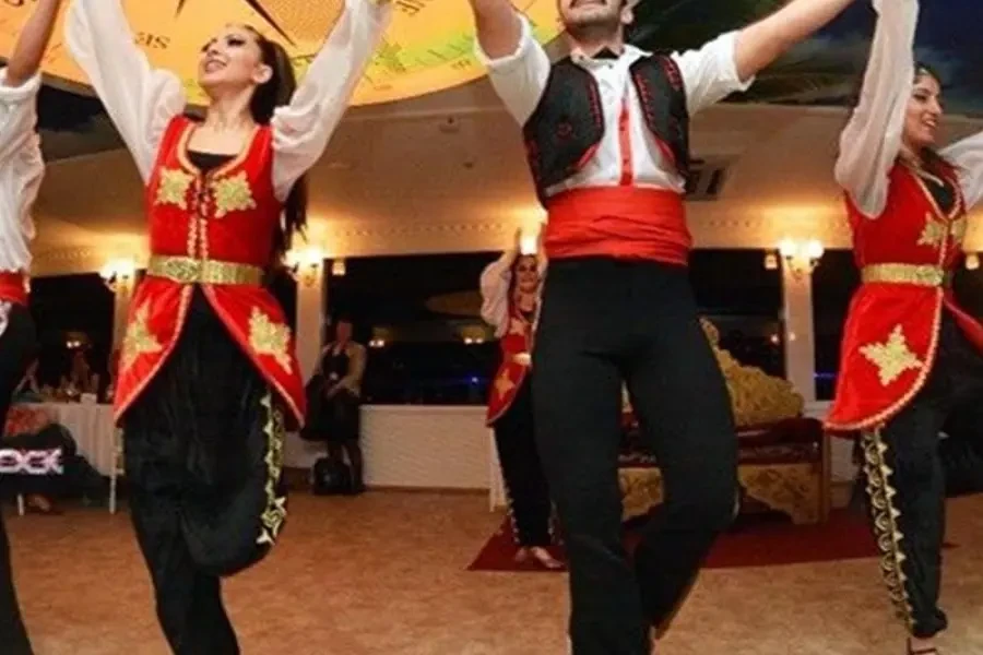 Istanbul Bosphorus Dinner Cruise with Folklore Show & Belly Dancers