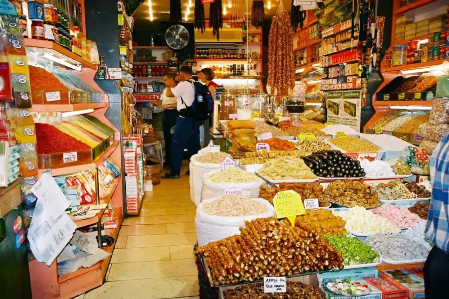 Istanbul Modern City Tour With Bosphorus Boat Trip And Dolmabahce