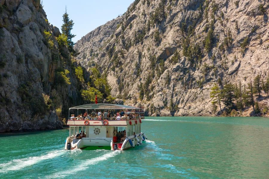 Alanya Green Canyon Boat Tour with Soft Drinks