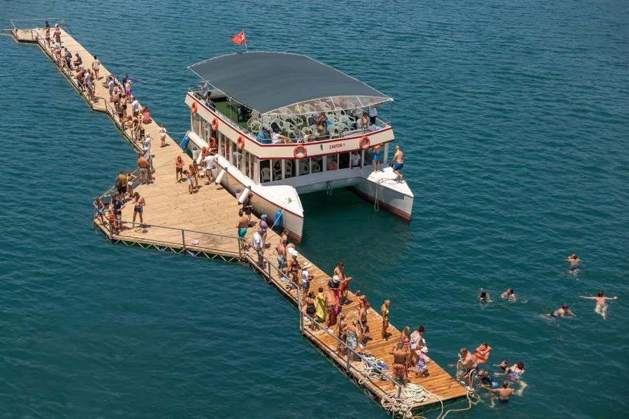 Alanya Green Canyon Boat Tour with Soft Drinks