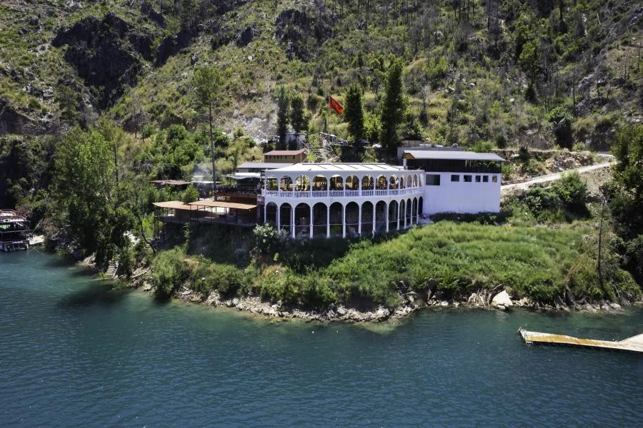 Alanya Green Canyon Boat Tour with Soft Drinks
